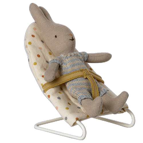 Maileg leżaczek babysitter micro 1