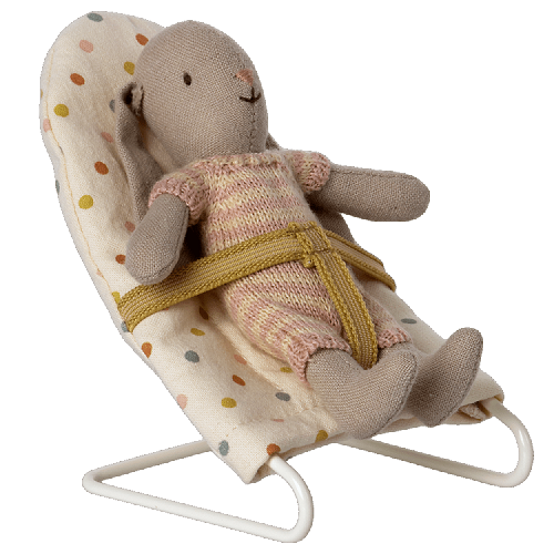 Maileg leżaczek babysitter micro 2