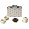 Maileg zestaw do herbaty z ciastem w walizce, Afternoon treat - Blue madelaine