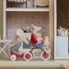 Maileg rowerek trójkołowy czerwony - Abri a tricycle, Mouse - red  2