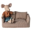 Maileg sofa kanapa brązowa w kratkę dla myszek 2