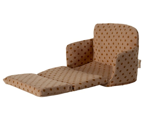 Maileg sofa rozkładana w kropki dla myszek 2025  1