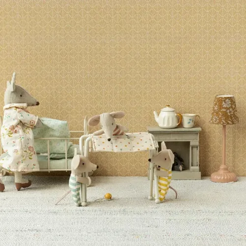 Maileg przewijak Nursery Table, baby mouse biały mały 2