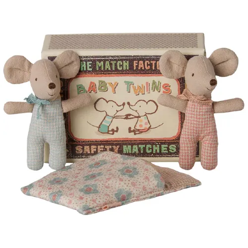 Maileg Myszki Bliźniaki niemowlęta w pudełku kratka Baby mice Twins 2026  1