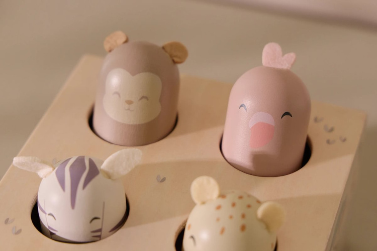 Drewniana zabawka interaktywna pop-up Safari Friends Little Dutch 3